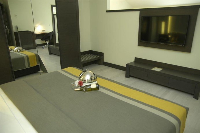 Imagen general del Hotel Caratpark. Foto 6