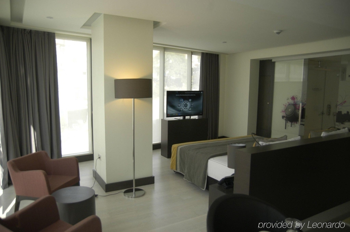 Imagen general del Hotel Caratpark. Foto 15