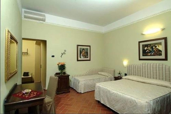 Imagen de la habitación del Hotel Caravaggio, Florencia. Foto 6