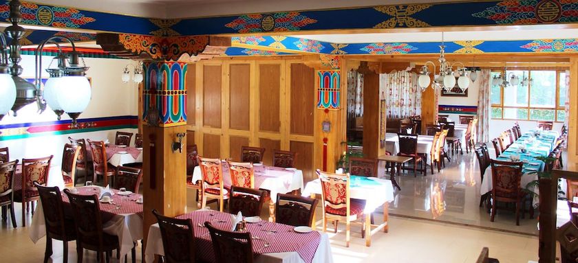 Imagen del bar/restaurante del Hotel Caravan Centre. Foto 4