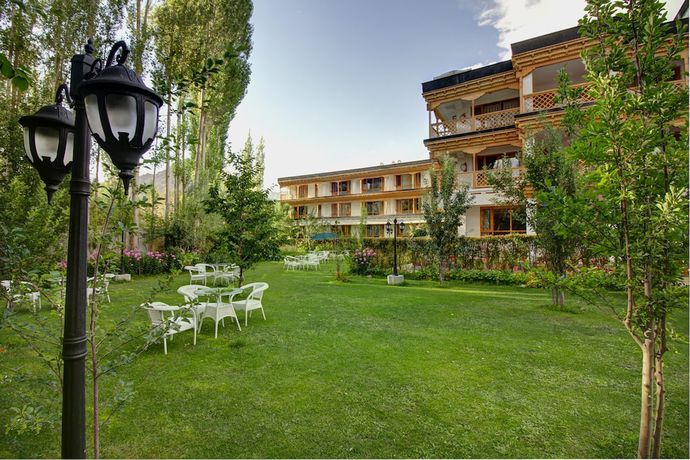 Imagen de los exteriores del Hotel Caravan Centre. Foto 18