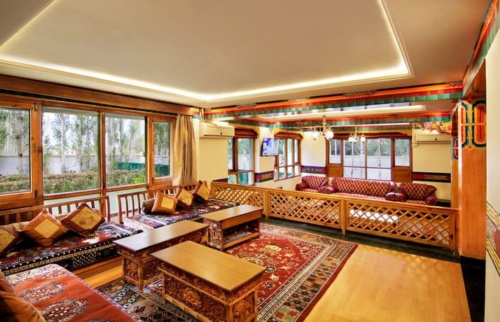 Imagen de los interiores del Hotel Caravan Centre. Foto 20