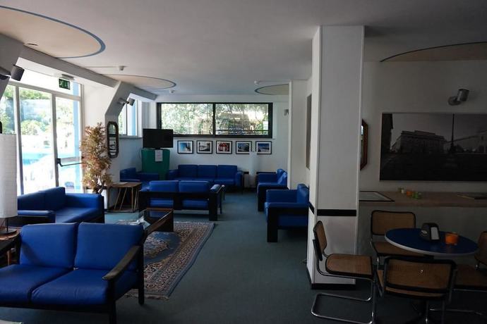 Imagen de los interiores del Hotel Caravan, Pesaro. Foto 11