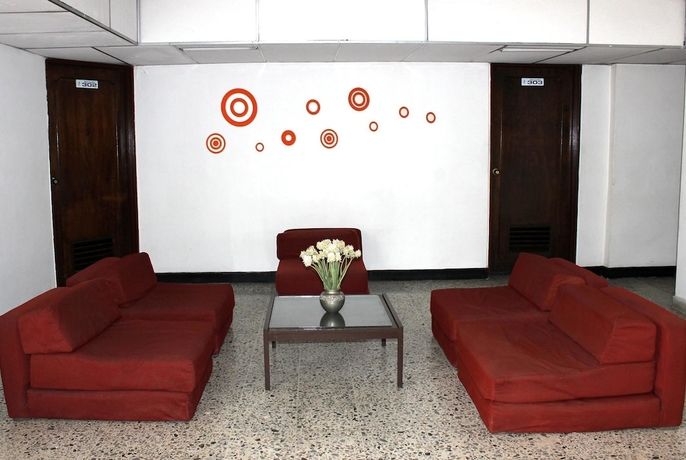 Imagen de los interiores del Hotel Caravana. Foto 18