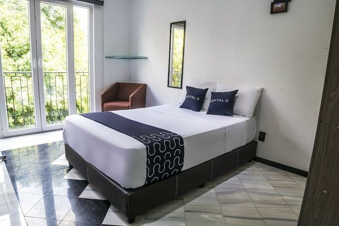 Imagen de la habitación del Hotel Caravansaro Goldsmith. Foto 17
