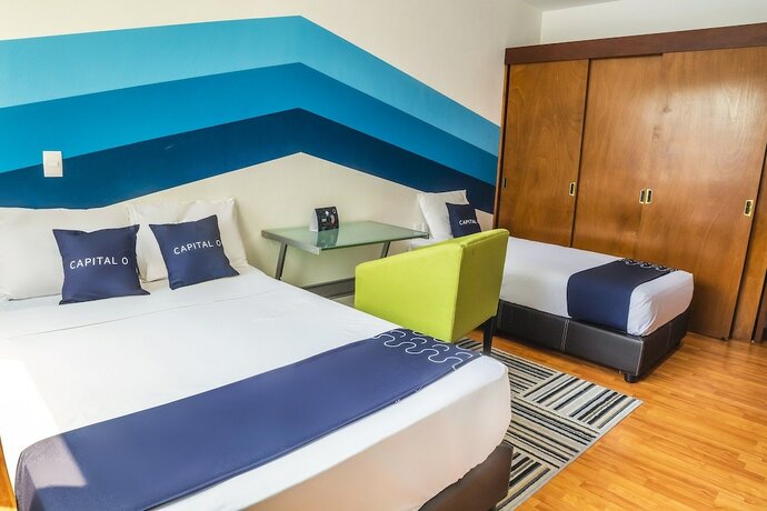 Imagen de la habitación del Hotel Caravansaro Goldsmith. Foto 20