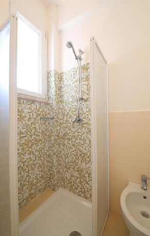 Imagen de la habitación del Hotel Caravel, Fano. Foto 11
