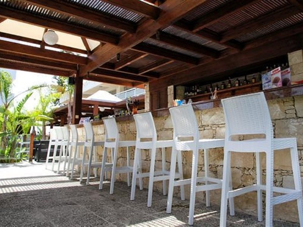 Imagen general del Hotel Caravel, Limasol. Foto 3