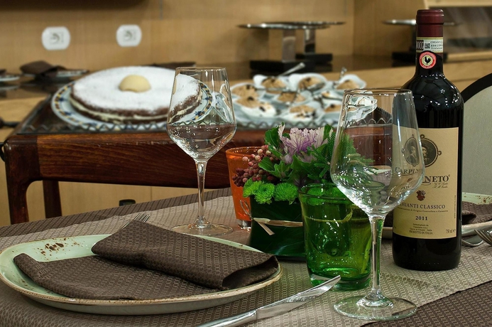 Imagen del bar/restaurante del Hotel Caravel, Roma. Foto 3