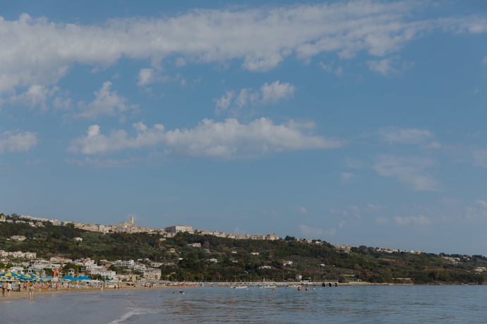 Imagen de los exteriores del Hotel Caravel, Vasto. Foto 15