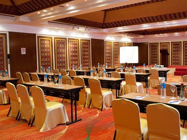 Imagen general del Hotel Caravela Beach Resort. Foto 6