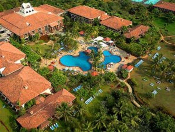 Imagen general del Hotel Caravela Beach Resort. Foto 12