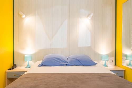 Imagen de la habitación del Hotel Caravelle. Foto 5