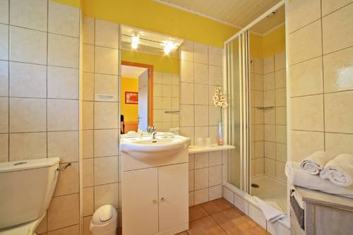 Imagen de la habitación del Hotel Caravelle. Foto 6