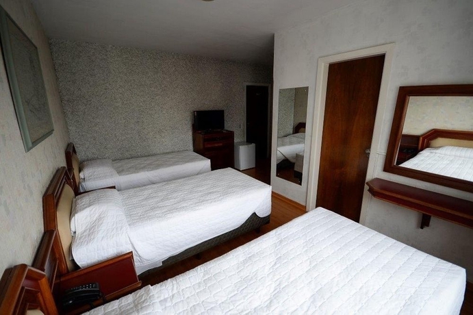 Imagen de la habitación del Hotel Caravelle Palace. Foto 5