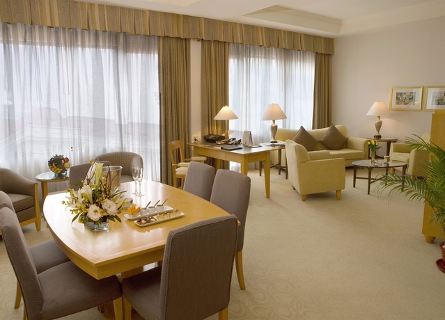 Imagen de la habitación del Hotel Caravelle Saigon. Foto 8