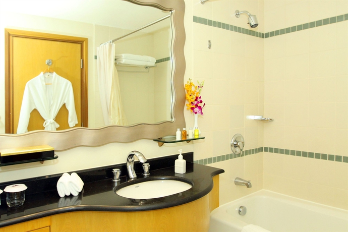 Imagen de la habitación del Hotel Caravelle Saigon. Foto 12