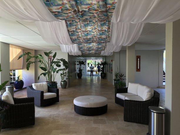 Imagen de los interiores del Hotel Caravelle and Casino. Foto 20