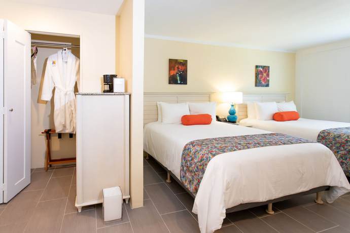 Imagen de la habitación del Hotel Caravelle and Casino. Foto 9