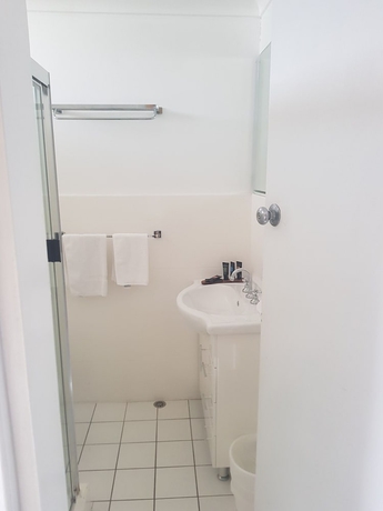Imagen de la habitación del Hotel Caravilla Motor Inn. Foto 18