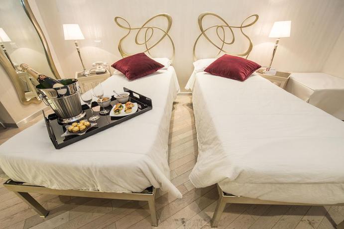 Imagen de la habitación del Hotel Caravita. Foto 7