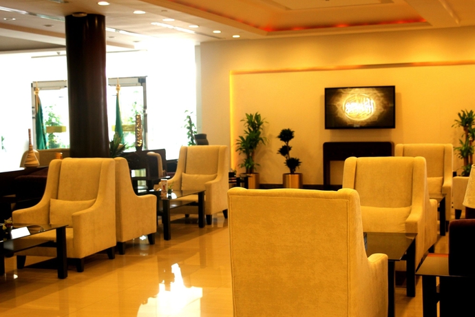 Imagen de los interiores del Hotel Carawan Al Fahd. Foto 9