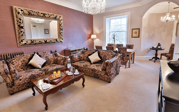 Imagen de los interiores del Hotel Carberry Tower Mansion House and Estate. Foto 12