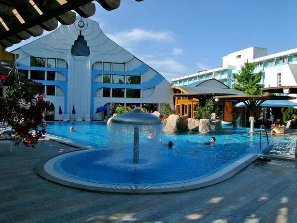 Imagen general del Hotel Carbona Thermal Spa. Foto 8