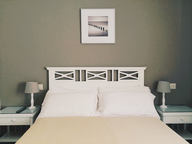 Imagen de la habitación del Hotel Carbonell. Foto 6