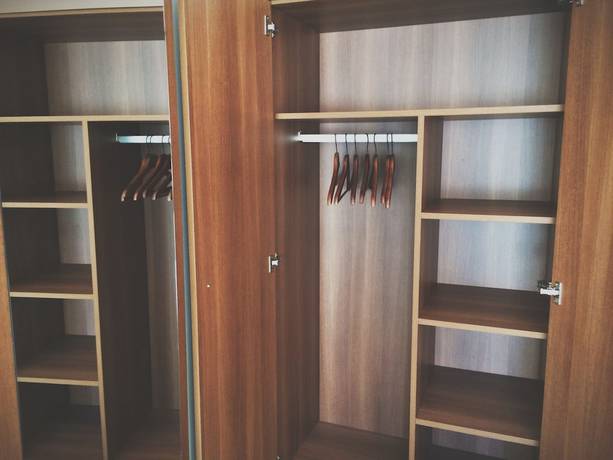 Imagen de la habitación del Hotel Carbonell. Foto 10