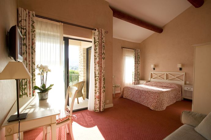 Imagen de la habitación del Hotel Carcarille - Restaurant Le C. Foto 7