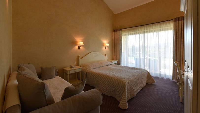 Imagen de los exteriores del Hotel Carcarille - Restaurant Le C. Foto 16