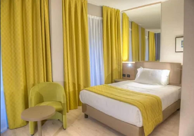 Imagen de la habitación del Hotel Cardano Malpensa. Foto 7