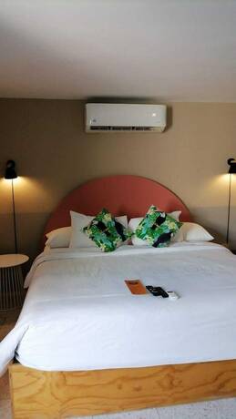 Imagen de la habitación del Hotel Cardedeu Express. Foto 20