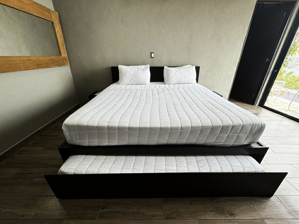 Imagen general del Hotel Cardedeu. Foto 9