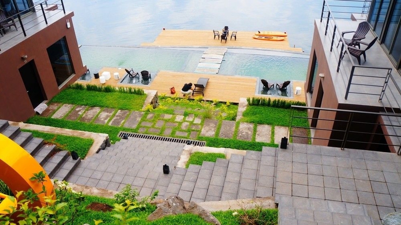 Imagen de los exteriores del Hotel Cardedeu Residence. Foto 8