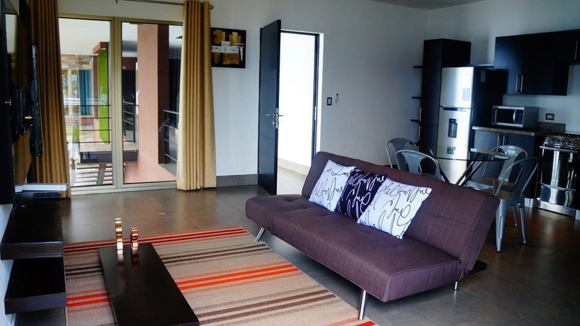 Imagen de los interiores del Hotel Cardedeu Residence. Foto 13