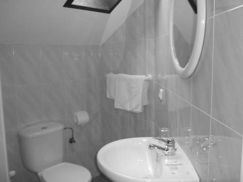 Imagen de la habitación del Hotel Cardeo. Foto 4