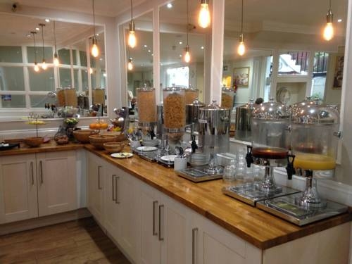 Imagen general del Hotel Cardiff, Londres. Foto 2