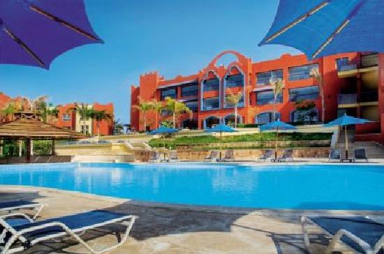 Imagen de la piscina del Hotel Cardina Resort Marsa Alam. Foto 6