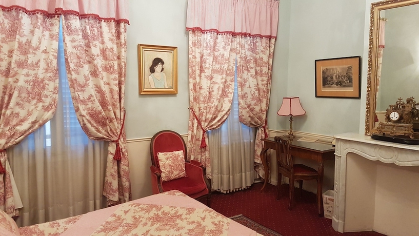 Imagen de la habitación del Hotel Cardinal, Aix en Provence. Foto 2