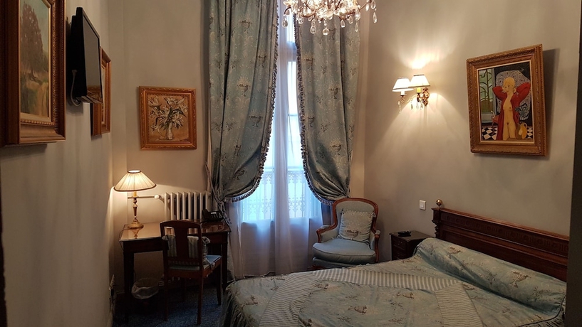 Imagen de la habitación del Hotel Cardinal, Aix en Provence. Foto 6