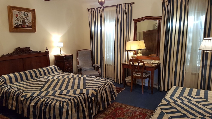 Imagen de la habitación del Hotel Cardinal, Aix en Provence. Foto 8