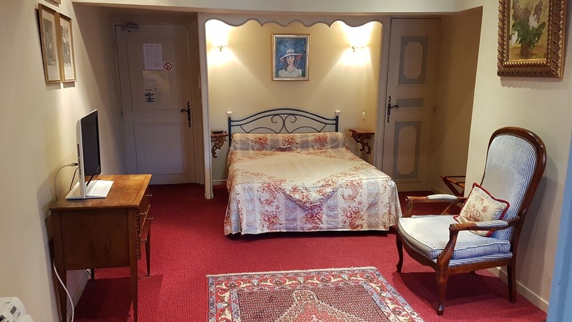 Imagen de la habitación del Hotel Cardinal, Aix en Provence. Foto 9