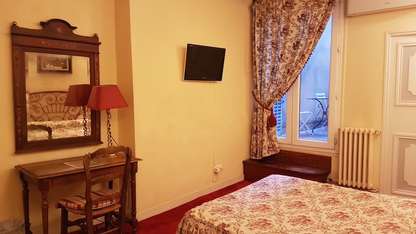 Imagen de la habitación del Hotel Cardinal, Aix en Provence. Foto 10