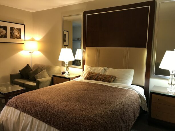 Imagen general del Hotel Cardinal Court Motel. Foto 9