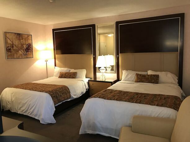 Imagen general del Hotel Cardinal Court Motel. Foto 11