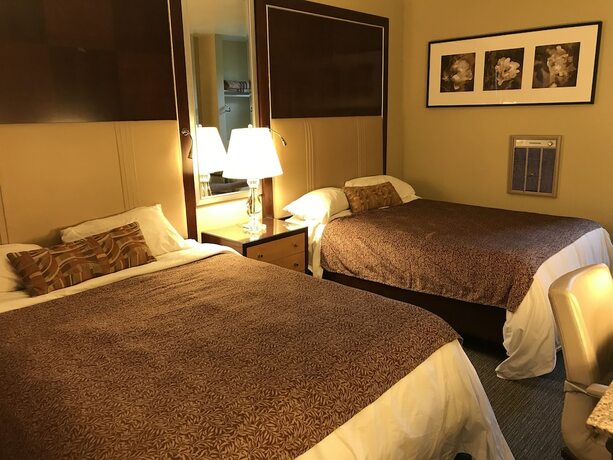 Imagen general del Hotel Cardinal Court Motel. Foto 15