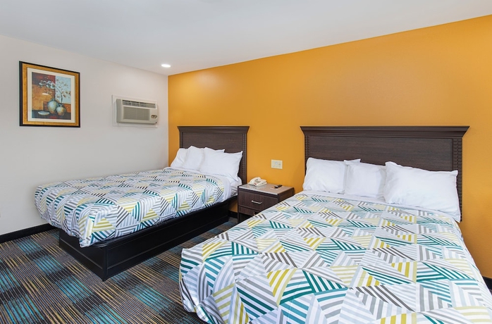 Imagen de la habitación del Hotel Cardinal Motel. Foto 4