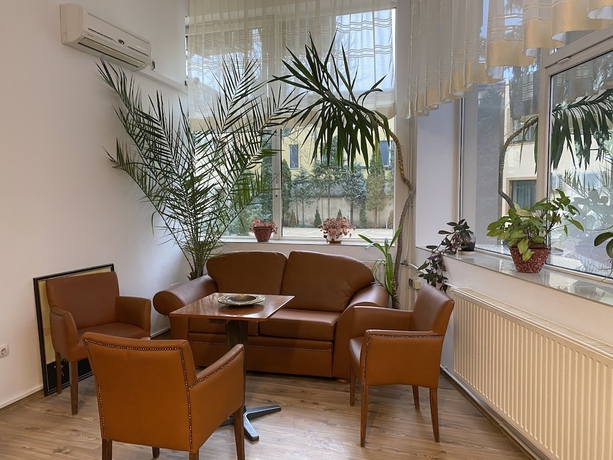 Imagen de los interiores del Hotel Cardinal, Satu mare. Foto 18